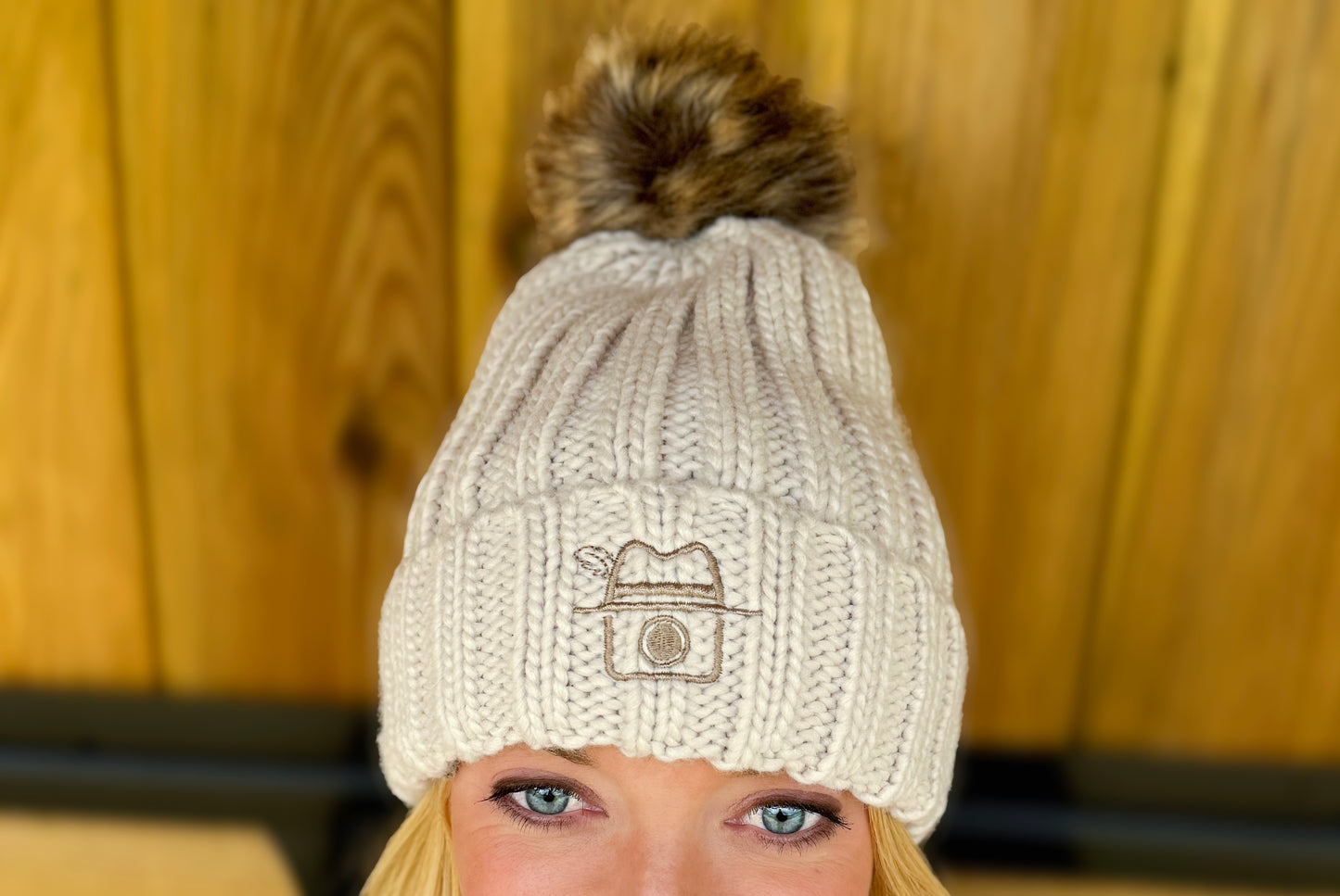 BONNET POMPOM AMOVIBLE